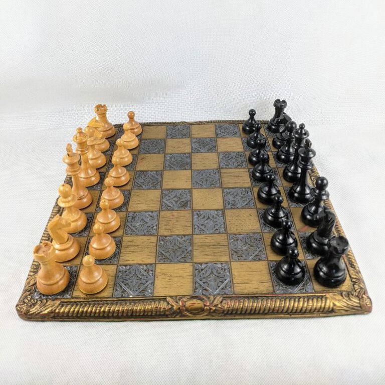 Komplet szachowy (szachy + szachownica), (1) - Gry